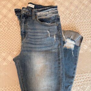 KanCan Curvy High Rise Ripped Cuffed Hem Skinny Jean SIZE 27/long